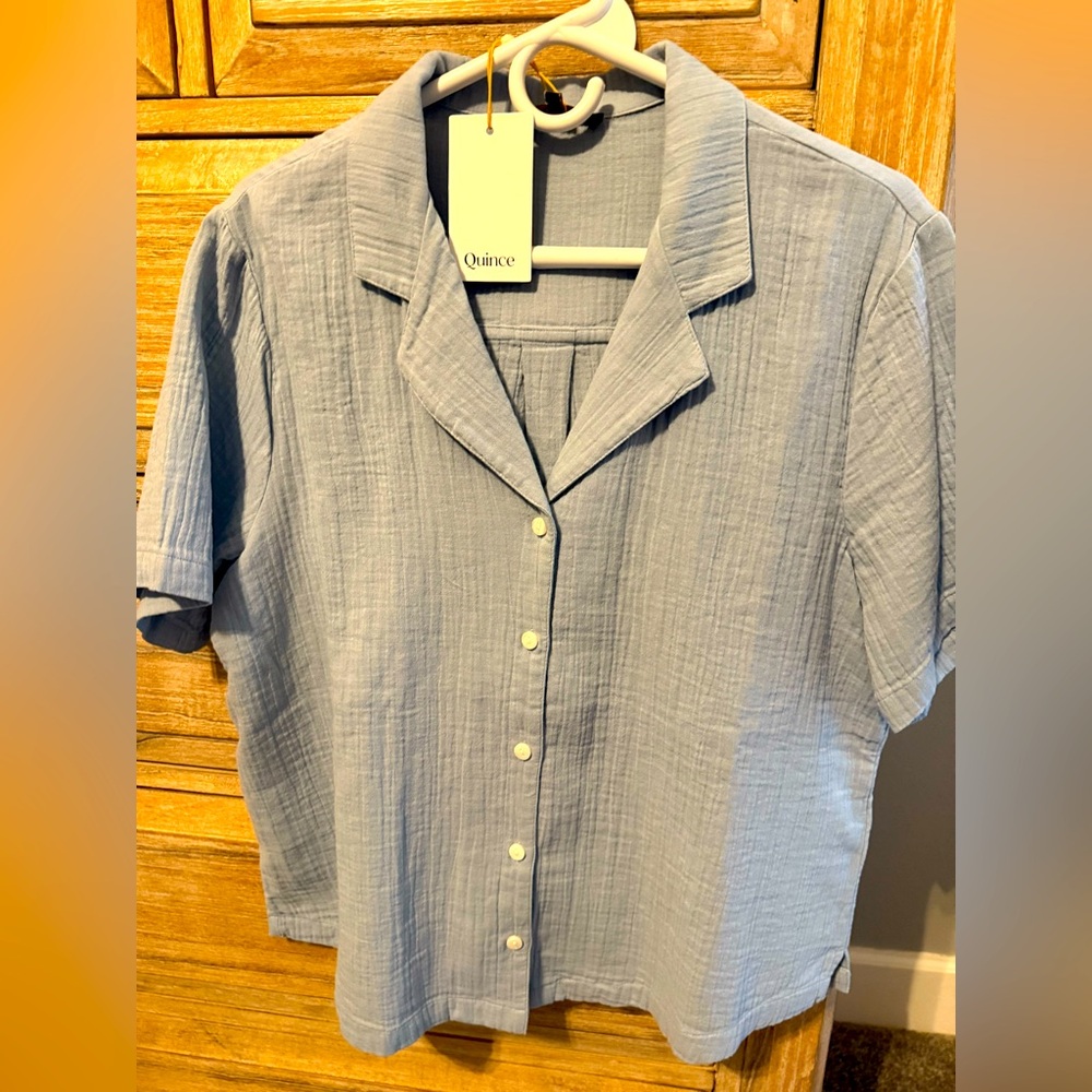 SOLD ON CROSSPOST -Quince Blue Button-Down Short Sleeve Shirt, 100% cotton. NWT